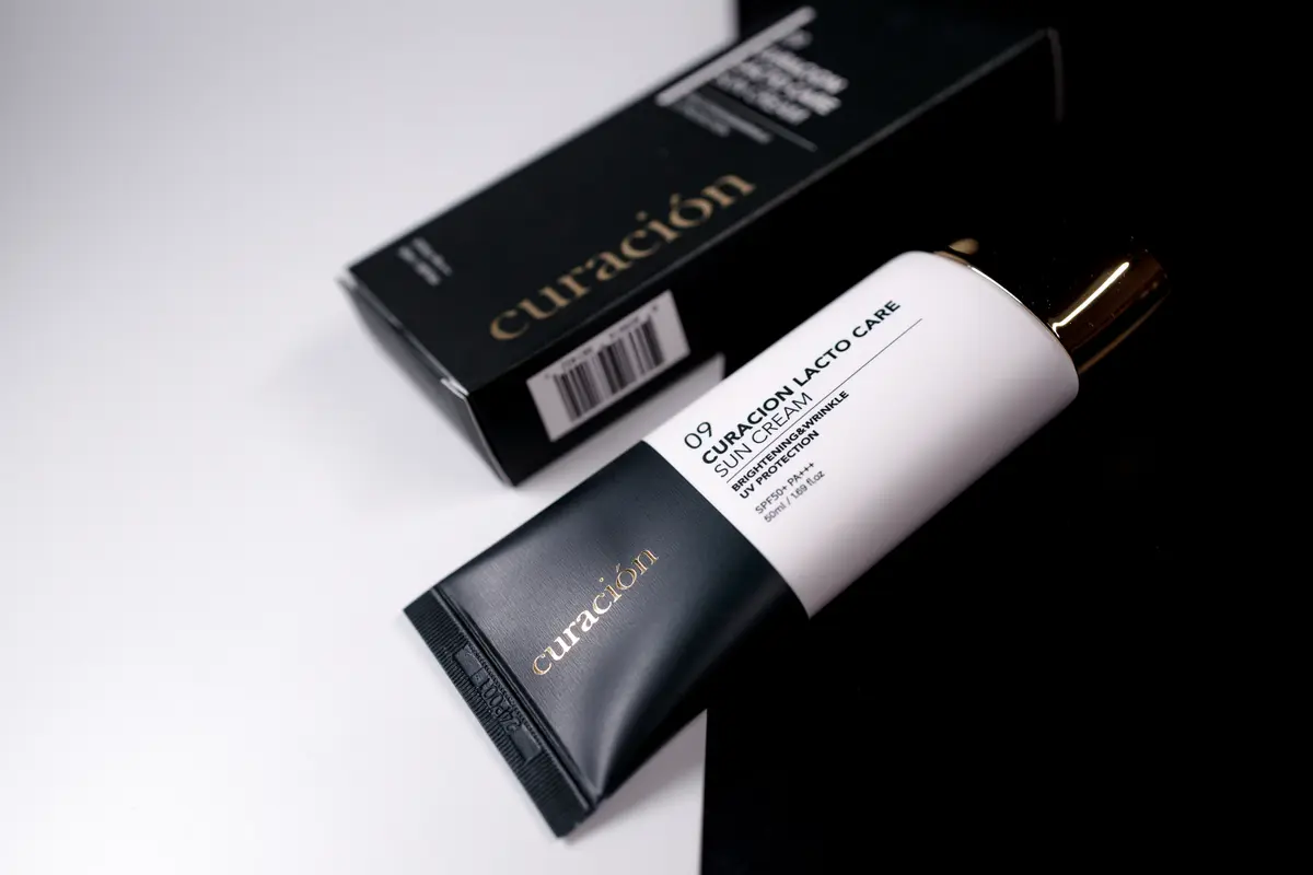 09 CURACION Lacto Care Sun Cream (Box 72) (70 g)