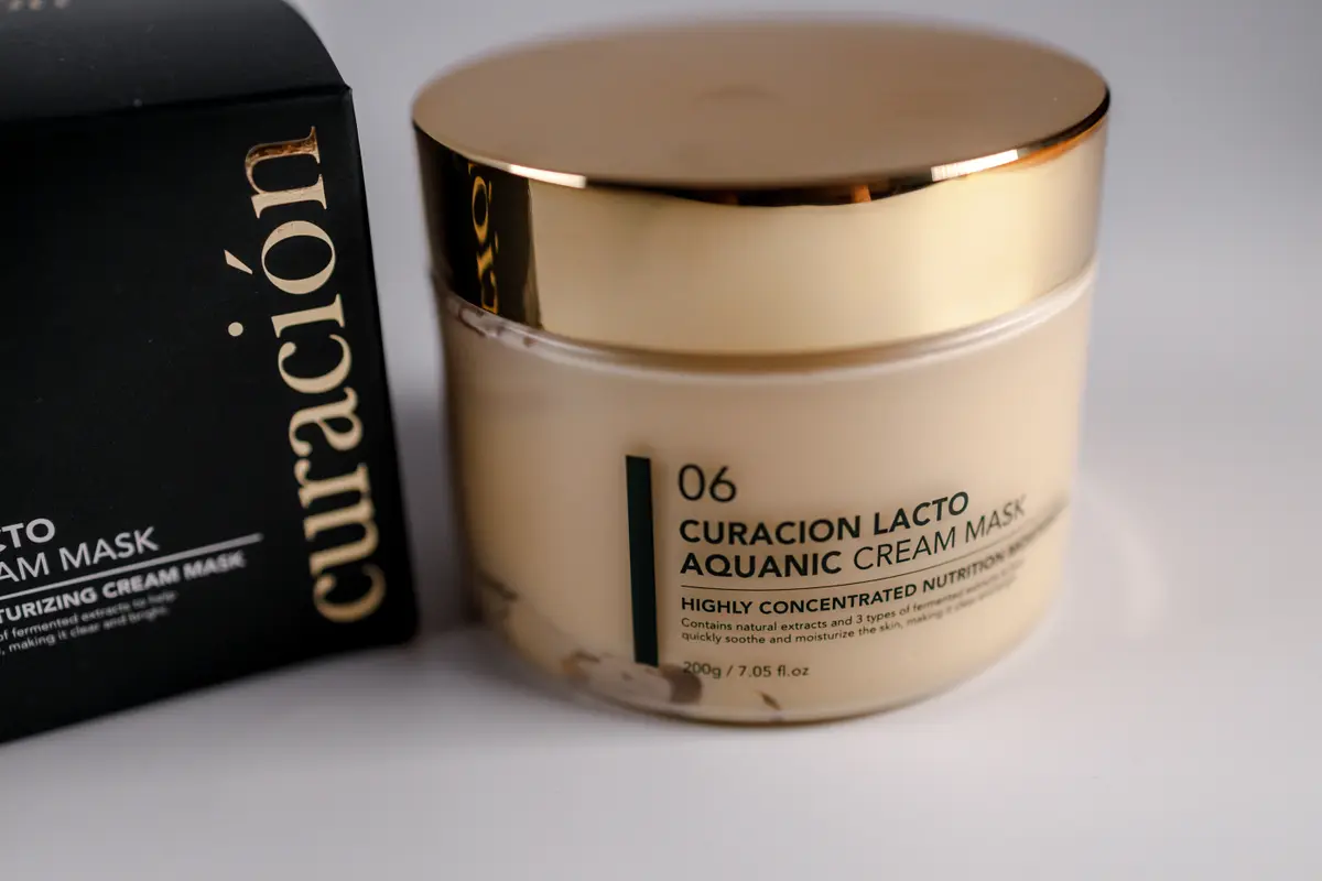 06 CURACION Lacto Aquanic Cream Mask (Box 60) (290 g)