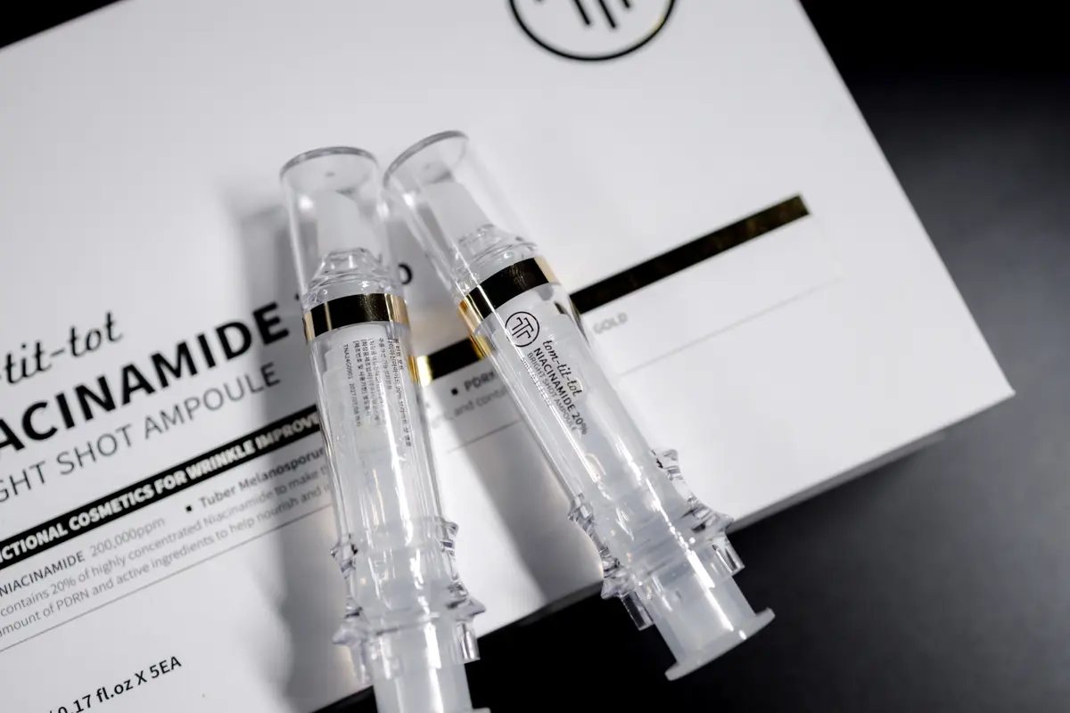 TOM-TIT-TOT (TTT) NIACINAMIDE 20% BRIGHT SHOT AMPOULE (Box 40) (350 g)