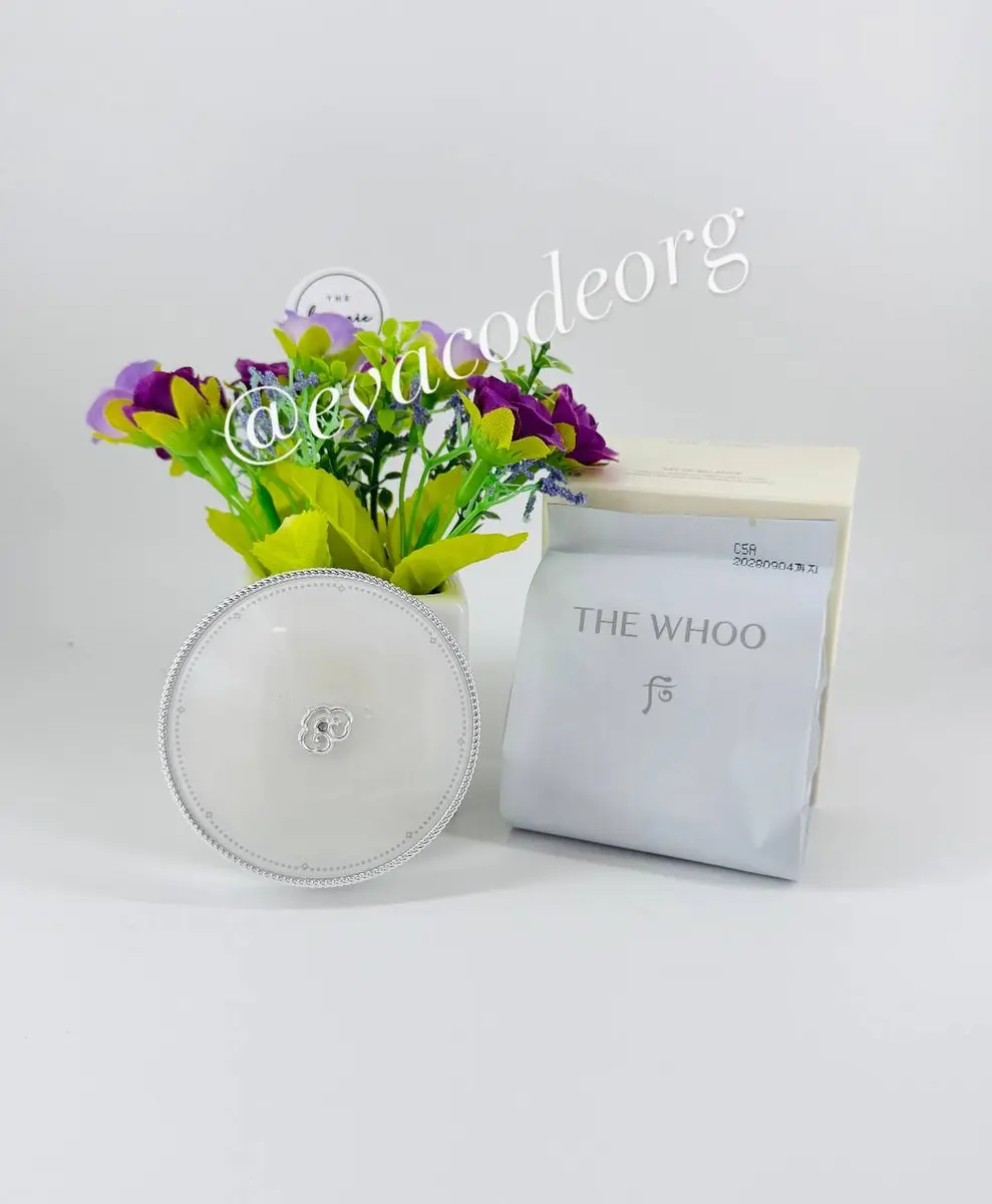 The History of Whoo Gongjinhyang:Seol Radiant White Moisture Cushion Foundation (BOX 30)  (150 g)