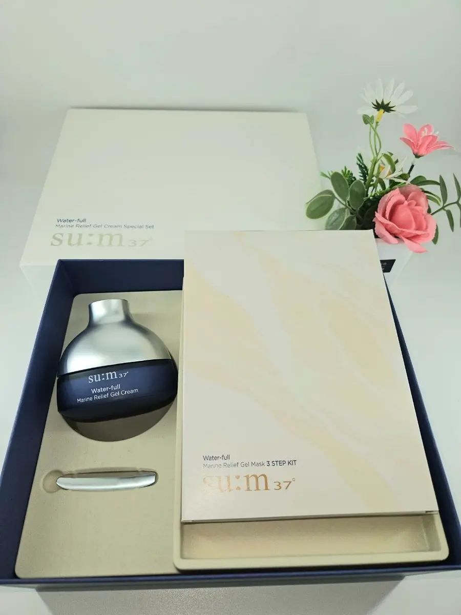 SU:M37 Water-full Marine Relief Gel Cream Special Set (BOX 3) (1080 g)