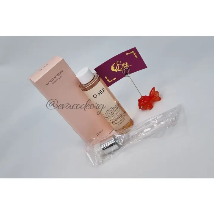 O HUI MIRACLE MOISTURE CLEANSING OIL 150 ml (BOX 20) (240 g)