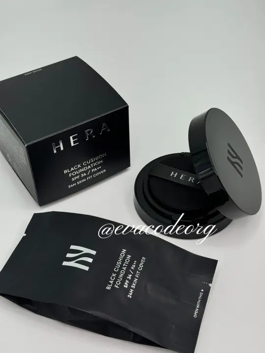 HERA Black Cushion Foundation SPF 34/ PA++ (140 g)