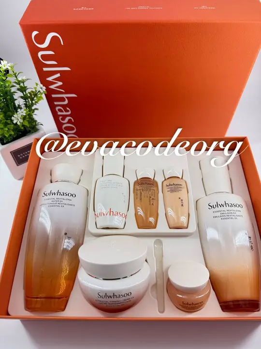 SULWHASOO Essential Firming Care Set 3pcs (1190 g)